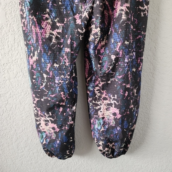 Lululemon Om Pant Swift Ultra Light Freckle Flower 24" Yoga Comfort Breathable 2 - Picture 10 of 12